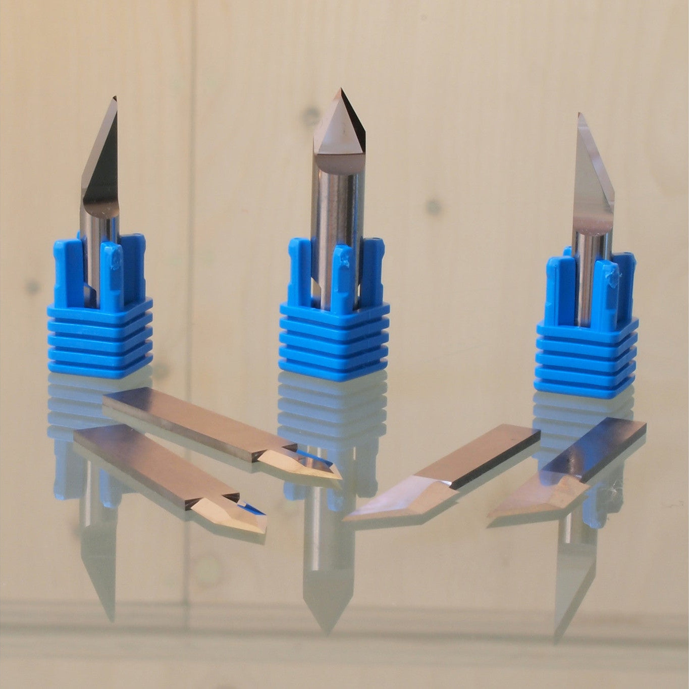 Kongsberg and Zund knife blades